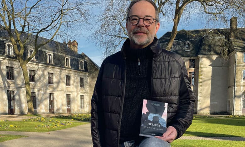 Lauteur Eric Mahias et son dernier tome dHelium avant