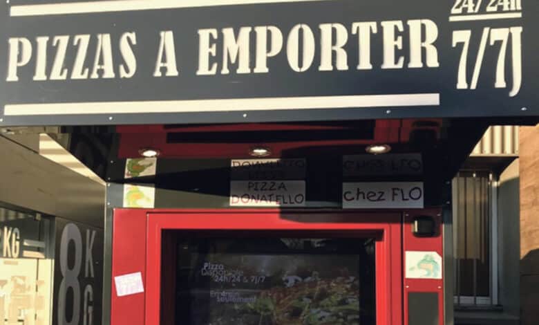 Les distributeurs de nourriture se multiplient avant