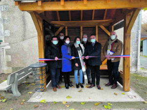 abris bus villiersfaux