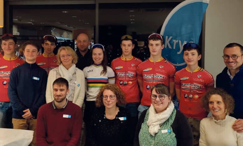 coureurs et lequipe krys avant