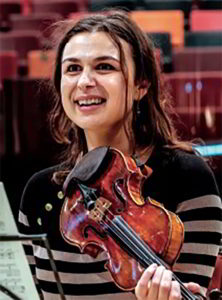sarah nemtanu