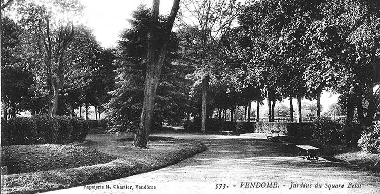 square belot premier jardin cree en 1893 1